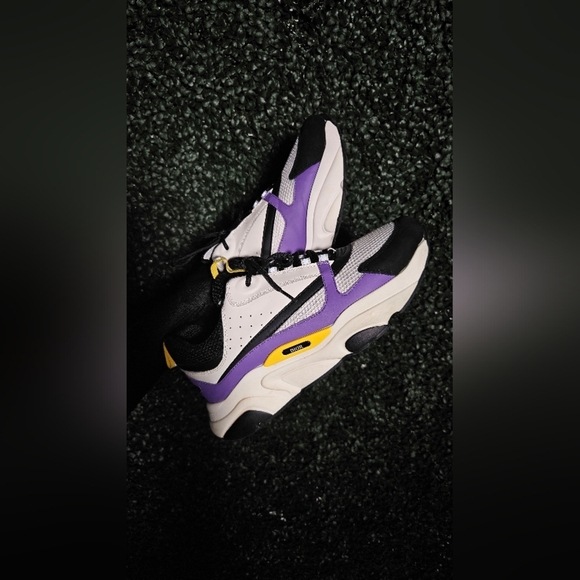 Dior Men's Sneakers - Black, White, Purple, Yellow - Picture 3 of 6